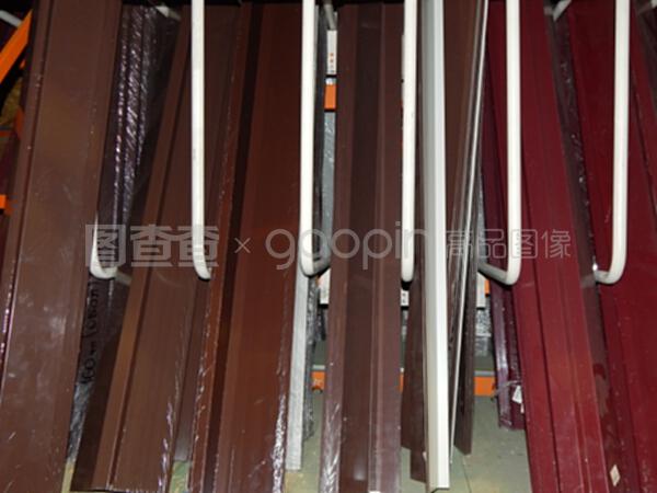 建筑材料與裝飾材料 建筑、維修與內部裝飾的核心要素